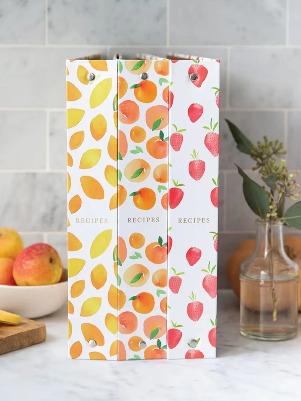 Jot & Mark Strawberry Ring Recipe Binder with Spill-Proof Clear Binder NWT